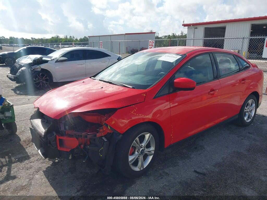1FAHP3F2XCL408149 2012 FORD FOCUS photo no. 2