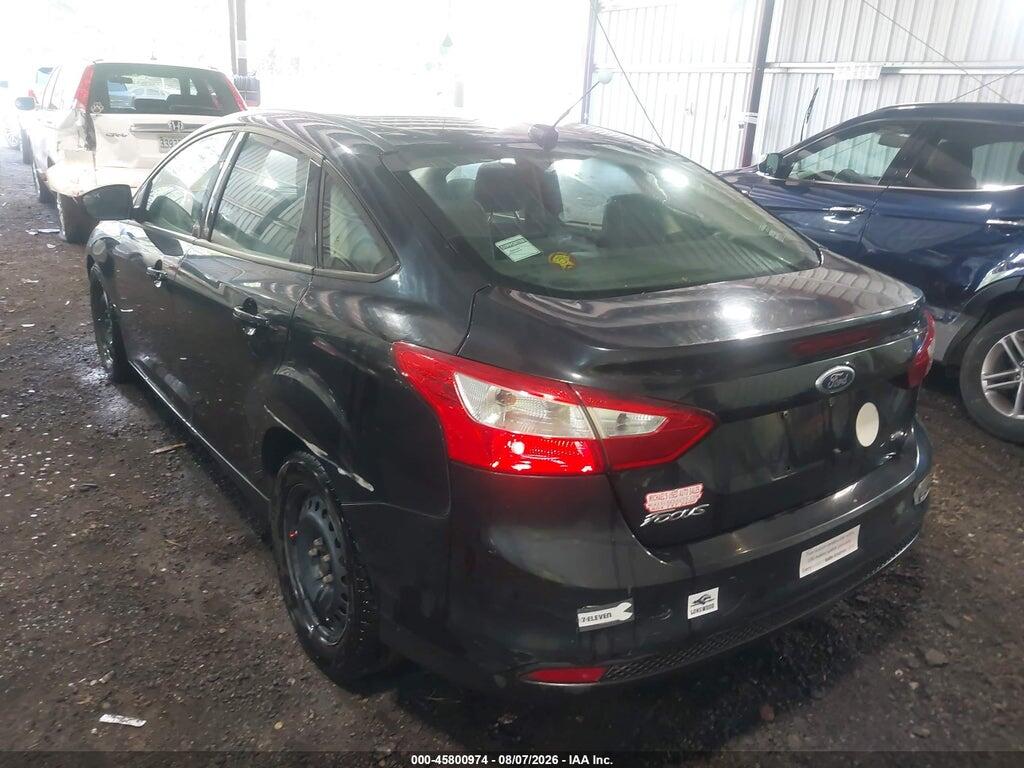 1FAHP3F25CL148596 2012 FORD FOCUS photo no. 3