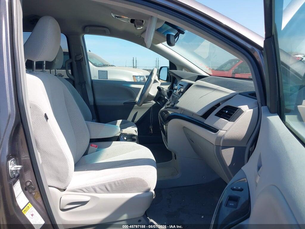 5TDJK3DC4CS045920 2012 TOYOTA SIENNA photo no. 5