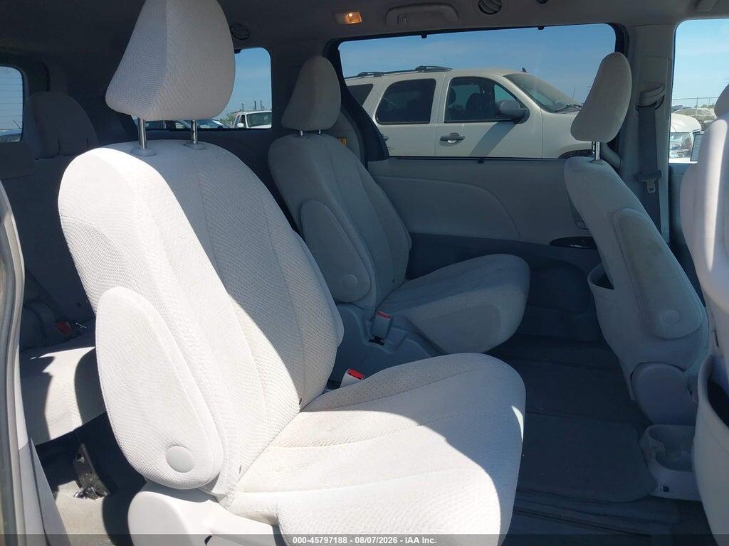 5TDJK3DC4CS045920 2012 TOYOTA SIENNA photo no. 8