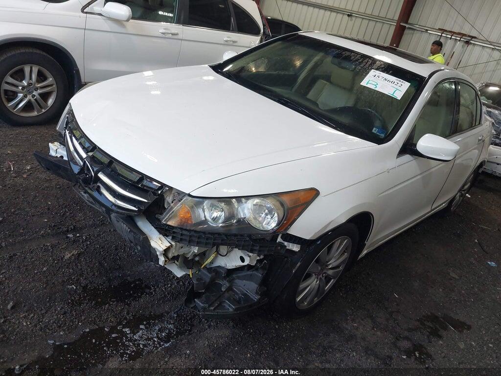 1HGCP3F84CA022154 2012 HONDA ACCORD photo no. 2