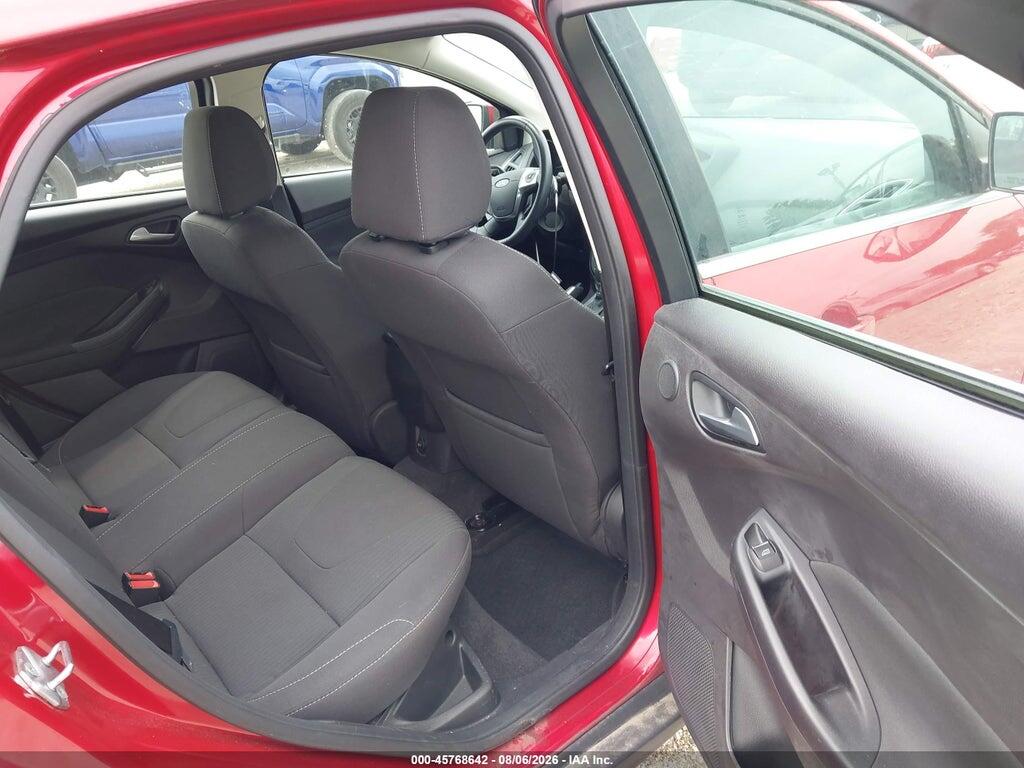 1FAHP3N2XCL463590 2012 FORD FOCUS photo no. 8