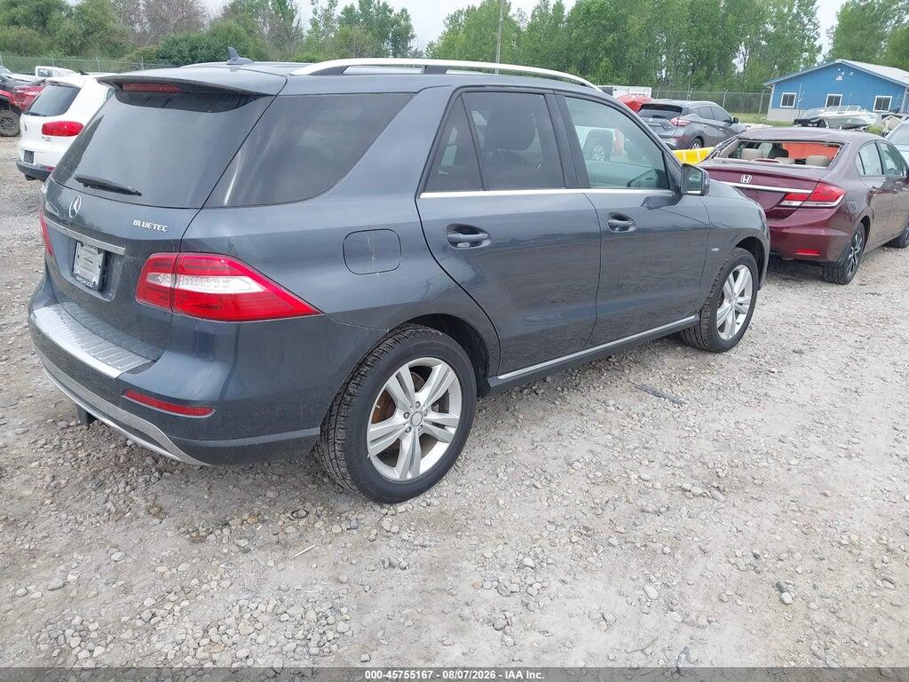 4JGDA2EB9CA026143 2012 MERCEDES-BENZ ML 350 BLUETEC photo no. 4