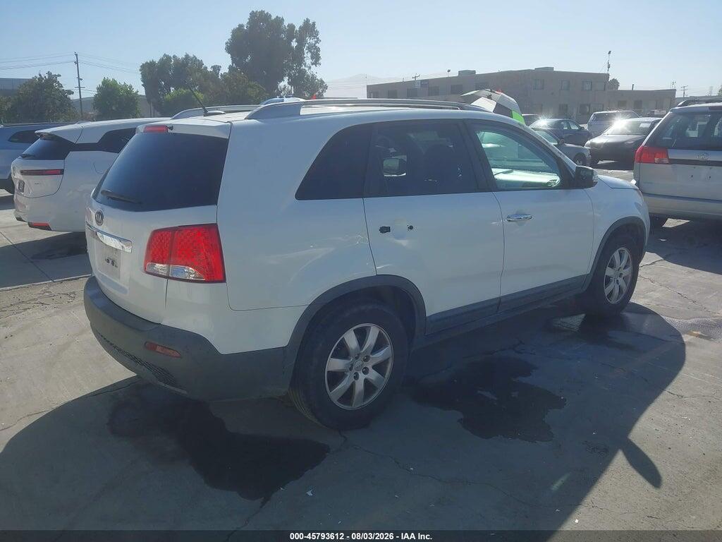 5XYKT4A20DG349280 2013 KIA SORENTO photo no. 4
