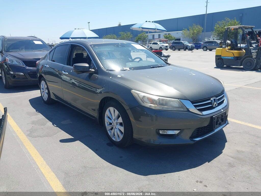 1HGCR2F89DA034399 2013 HONDA ACCORD photo no. 1