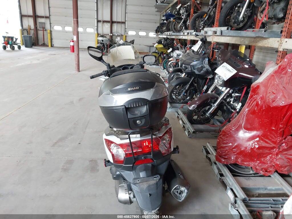 RFBV2M282DB420754 2013 KYMCO USA INC DOWNTOWN photo no. 6