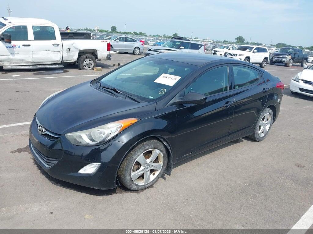 5NPDH4AEXDH259812 2013 HYUNDAI ELANTRA photo no. 2