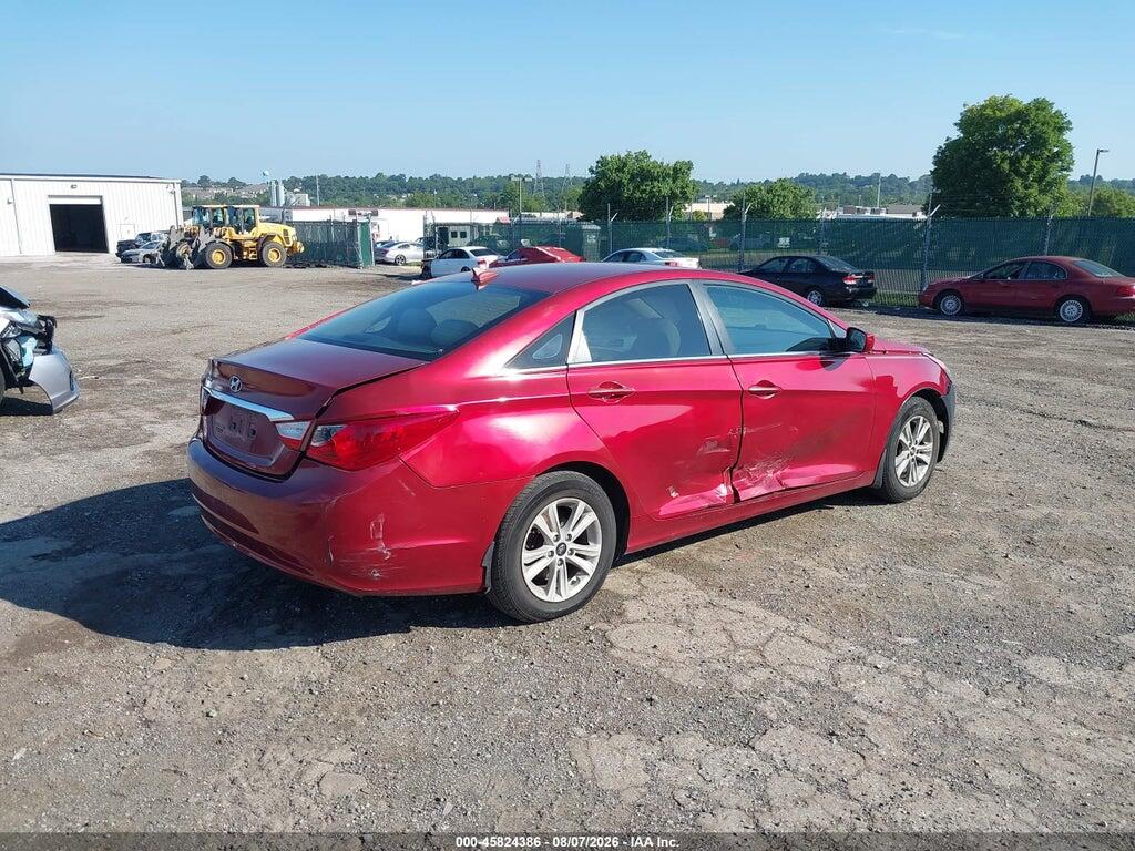 5NPEB4AC8D8797008 2013 HYUNDAI SONATA photo no. 4