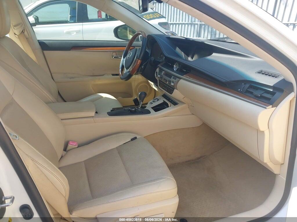 JTHBW1GG0D2006308 2013 LEXUS ES 300H photo no. 5