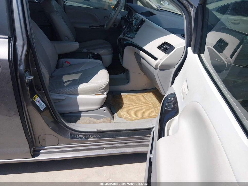 5TDKK3DC4DS386112 2013 TOYOTA SIENNA photo no. 5