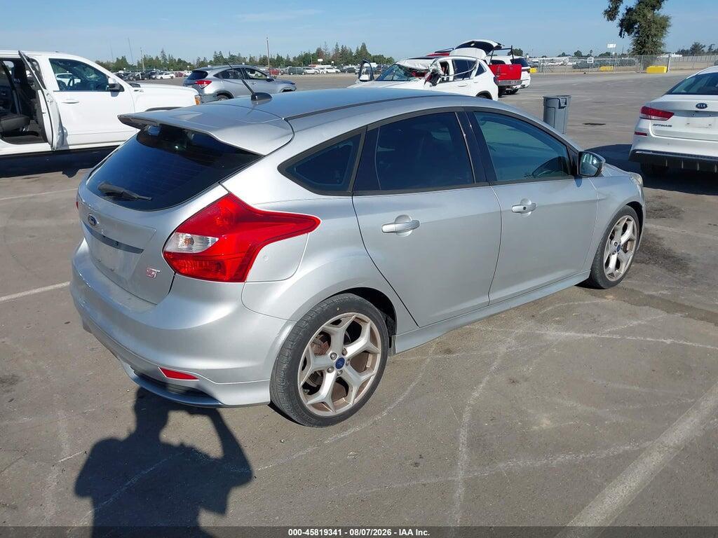 1FADP3L95DL313807 2013 FORD FOCUS ST photo no. 4