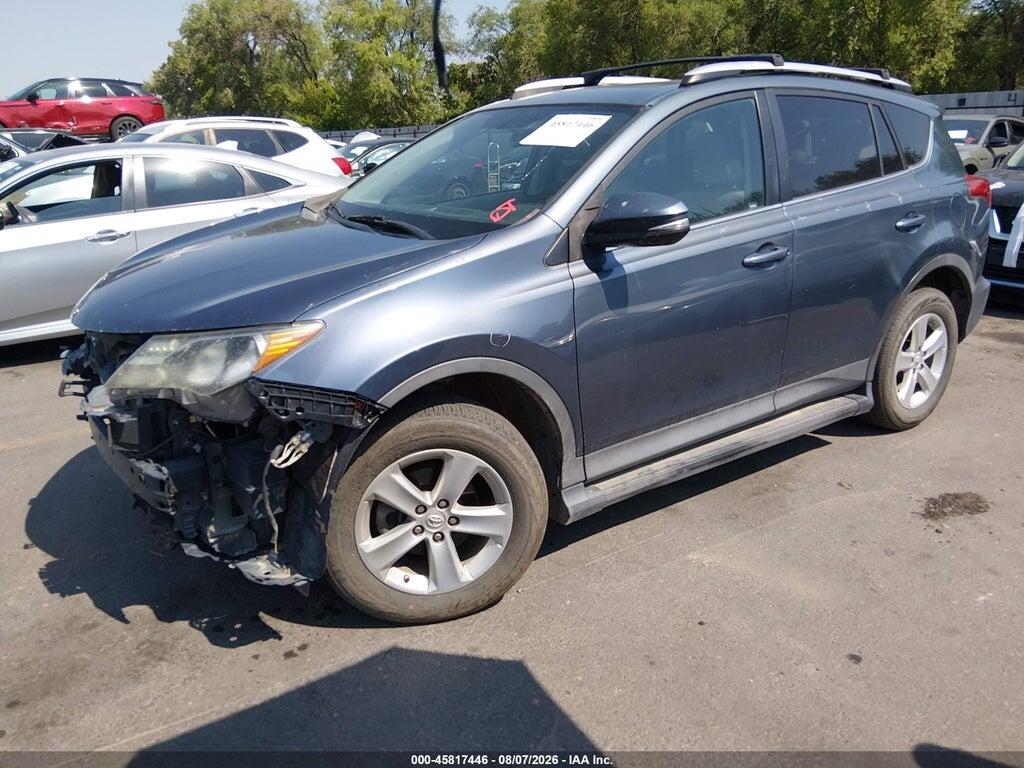 2T3RFREV8DW060415 2013 TOYOTA RAV4 photo no. 2