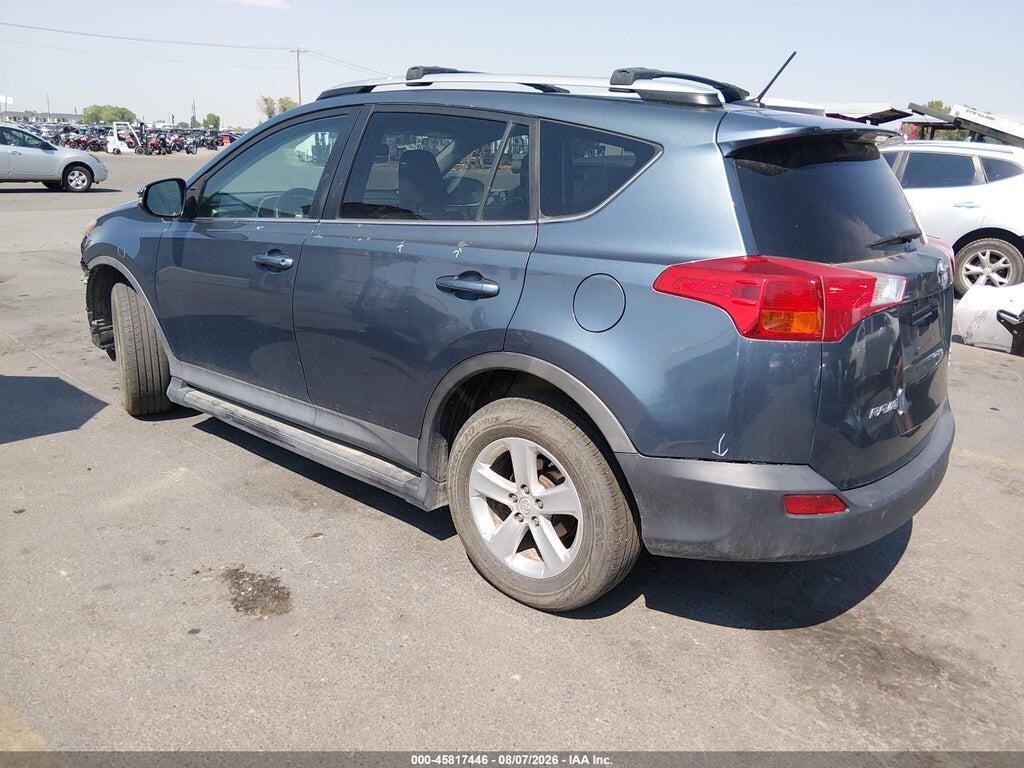 2T3RFREV8DW060415 2013 TOYOTA RAV4 photo no. 3