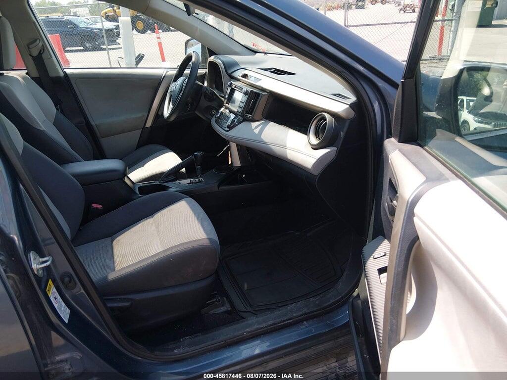 2T3RFREV8DW060415 2013 TOYOTA RAV4 photo no. 5