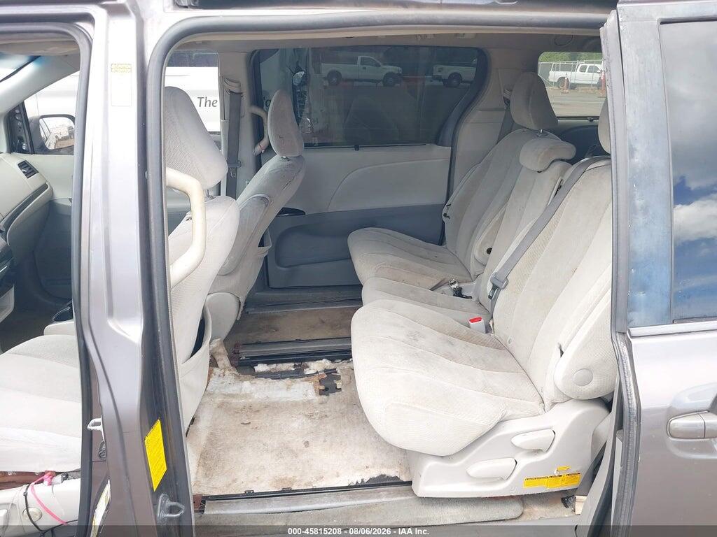 5TDKK3DC5DS395451 2013 TOYOTA SIENNA photo no. 8