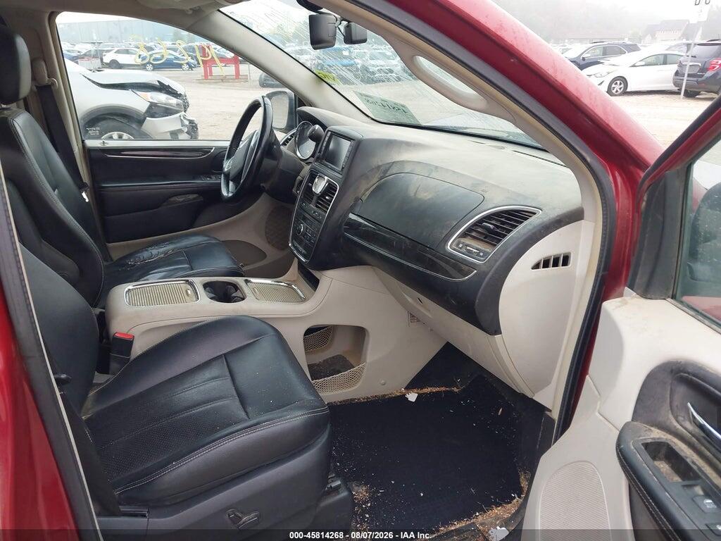 2C4RC1CG2DR588508 2013 CHRYSLER TOWN & COUNTRY photo no. 5