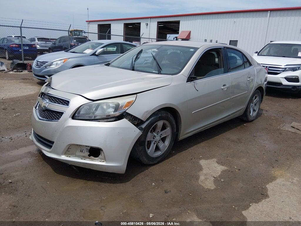 1G11B5SA8DF323208 2013 CHEVROLET MALIBU photo no. 2