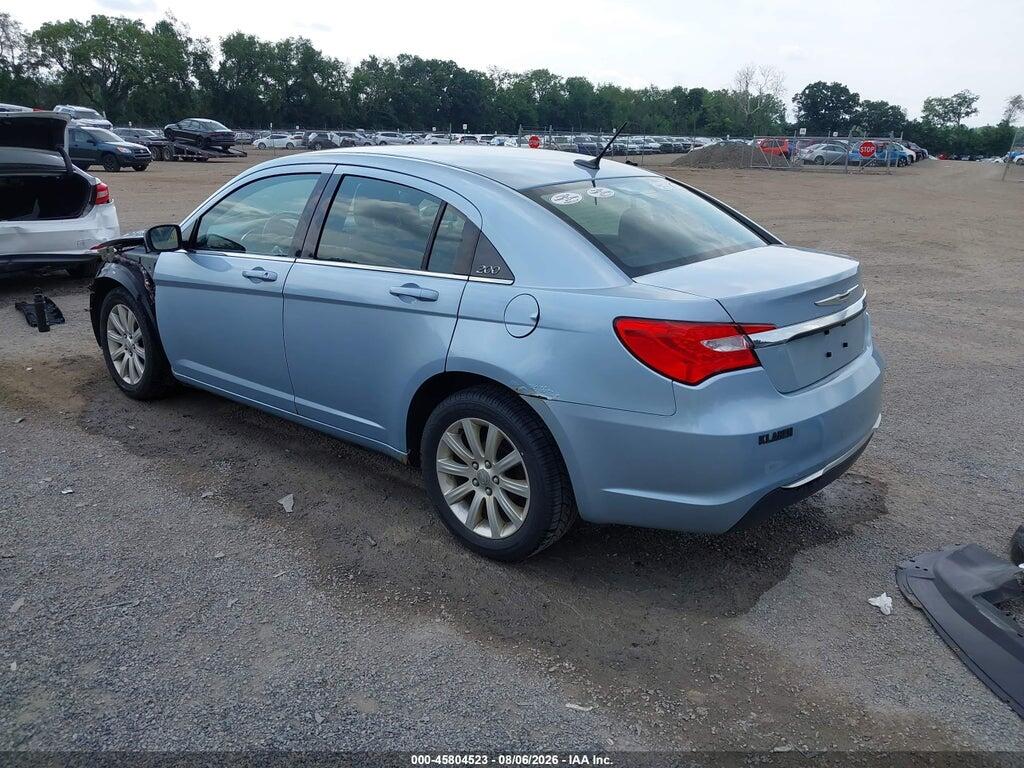 1C3CCBBB8DN743968 2013 CHRYSLER 200 photo no. 3