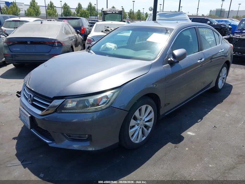1HGCR2F76DA050650 2013 HONDA ACCORD photo no. 2