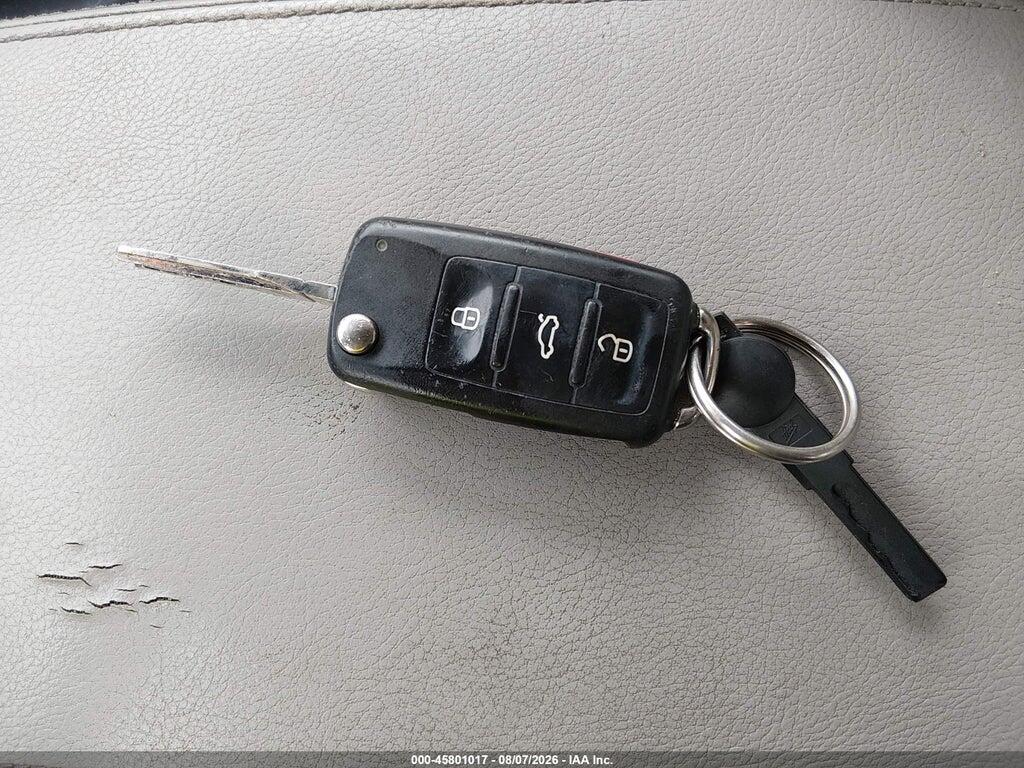 1VWBN7A38DC096828 2013 VOLKSWAGEN PASSAT photo no. 11