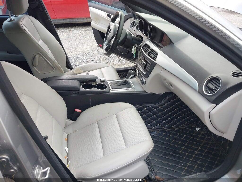 WDDGF4HB4DA829685 2013 MERCEDES-BENZ C 250 photo no. 5