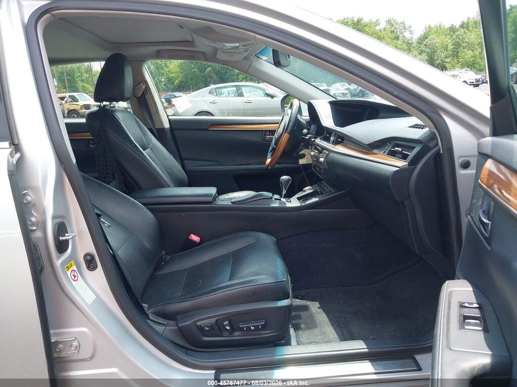 JTHBW1GG0D2012500 2013 LEXUS ES 300H photo no. 5