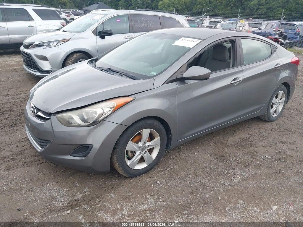 5NPDH4AE5DH358392 2013 HYUNDAI ELANTRA photo no. 2