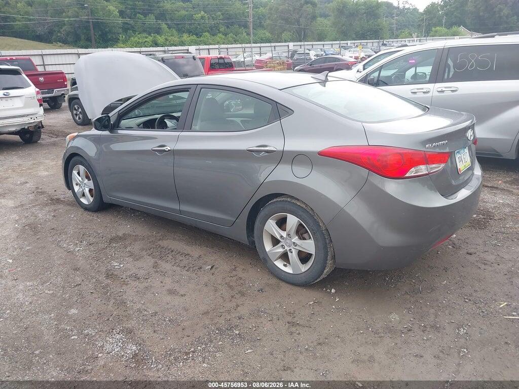 5NPDH4AE5DH358392 2013 HYUNDAI ELANTRA photo no. 3