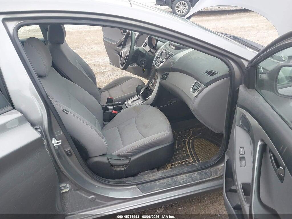5NPDH4AE5DH358392 2013 HYUNDAI ELANTRA photo no. 5