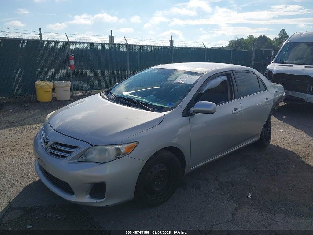 2T1BU4EE9DC072691 2013 TOYOTA COROLLA photo no. 2