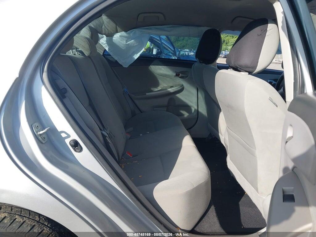 2T1BU4EE9DC072691 2013 TOYOTA COROLLA photo no. 8