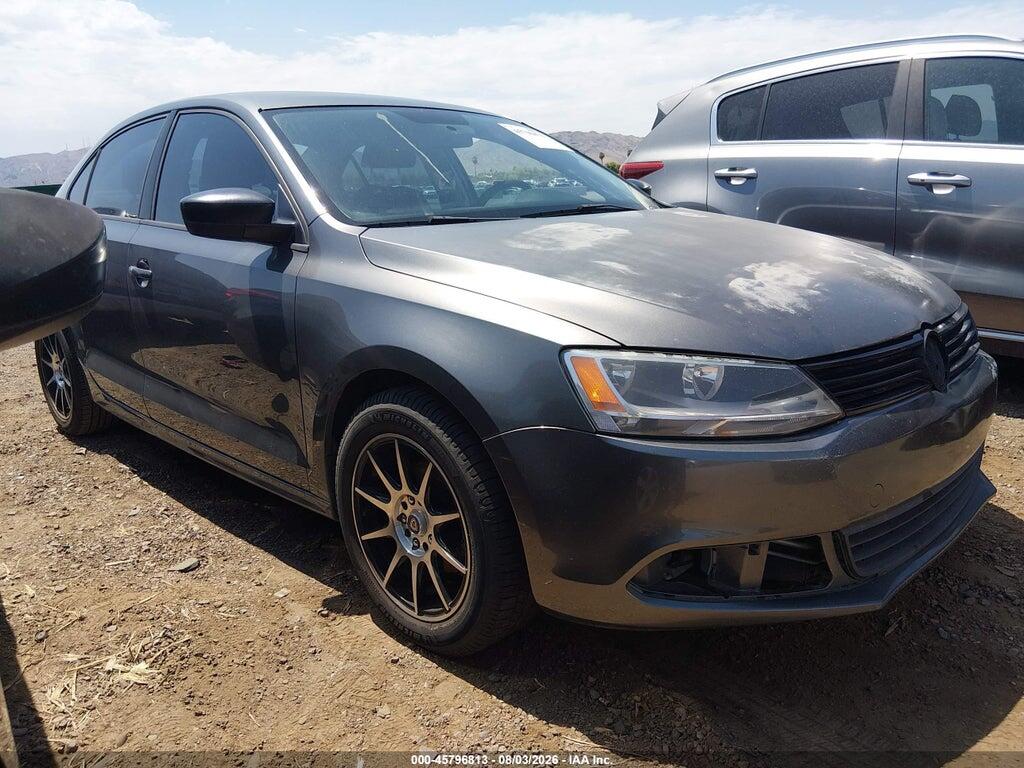 3VW2K7AJ4EM299514 2014 VOLKSWAGEN JETTA photo no. 1