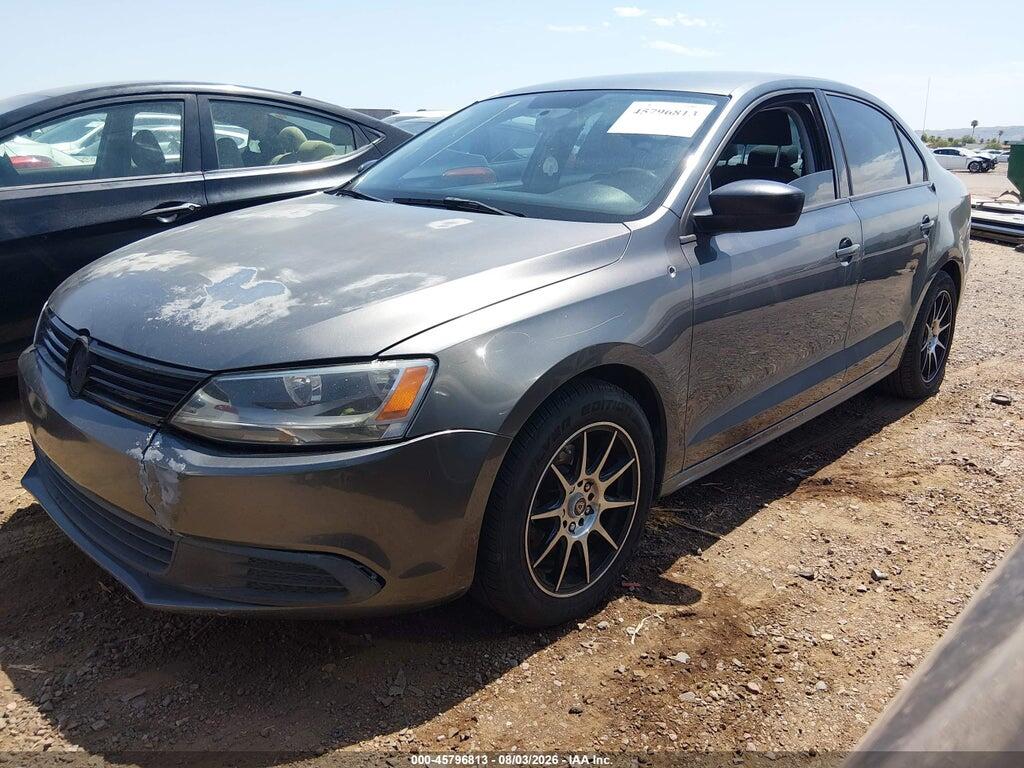 3VW2K7AJ4EM299514 2014 VOLKSWAGEN JETTA photo no. 2