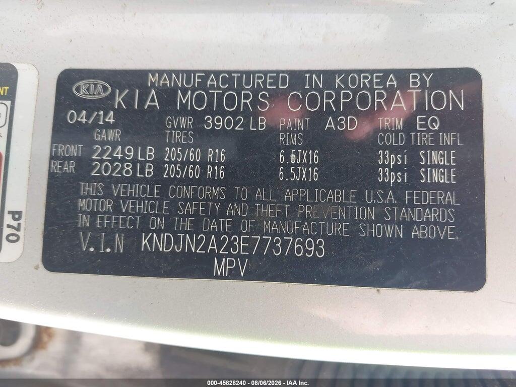 KNDJN2A23E7737693 2014 KIA SOUL photo no. 9