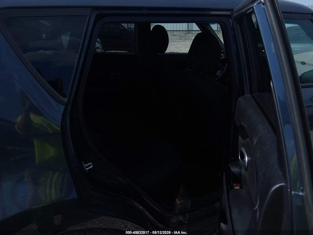 KNDJX3A54E7088898 2014 KIA SOUL photo no. 8