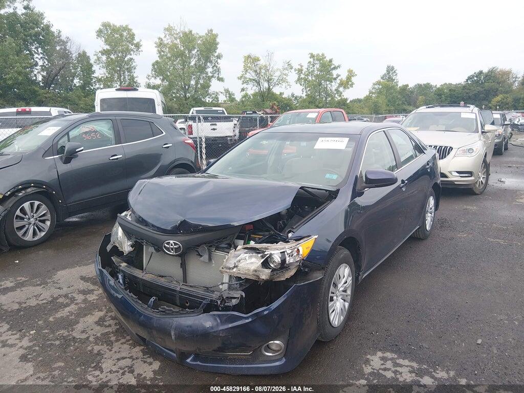 4T1BF1FK2EU866557 2014 TOYOTA CAMRY photo no. 2