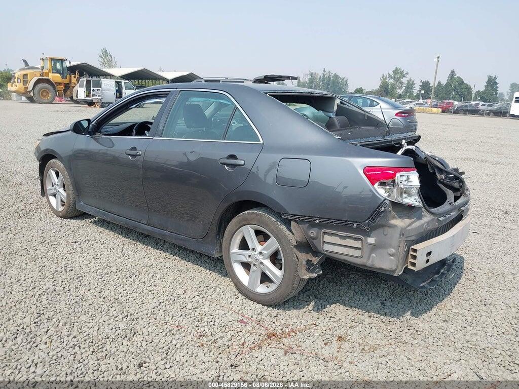 4T1BF1FK0EU344798 2014 TOYOTA CAMRY photo no. 3