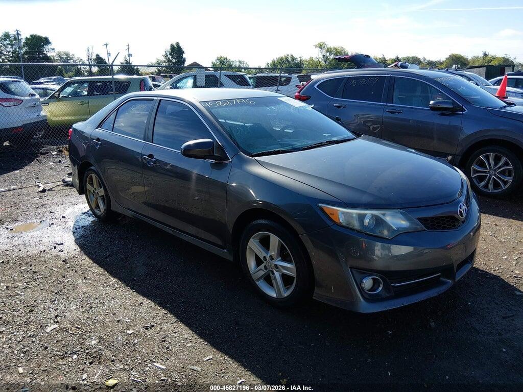 4T1BF1FK0EU420004 2014 TOYOTA CAMRY photo no. 1