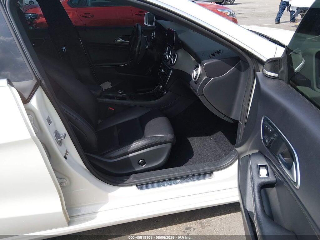 WDDSJ4GB9EN137121 2014 MERCEDES-BENZ CLA 250 photo no. 5