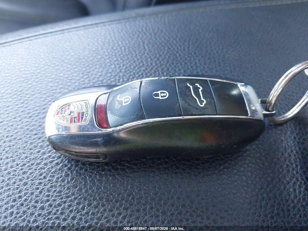 WP1AF2A25ELA83136 2014 PORSCHE CAYENNE photo no. 11