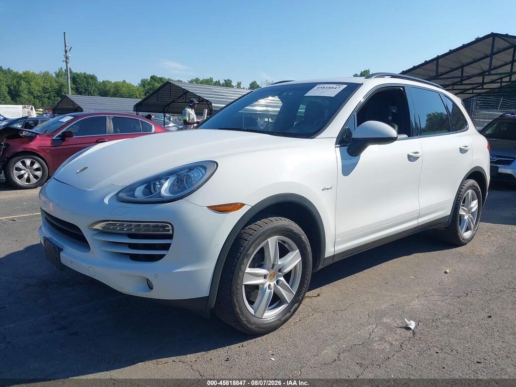 WP1AF2A25ELA83136 2014 PORSCHE CAYENNE photo no. 2
