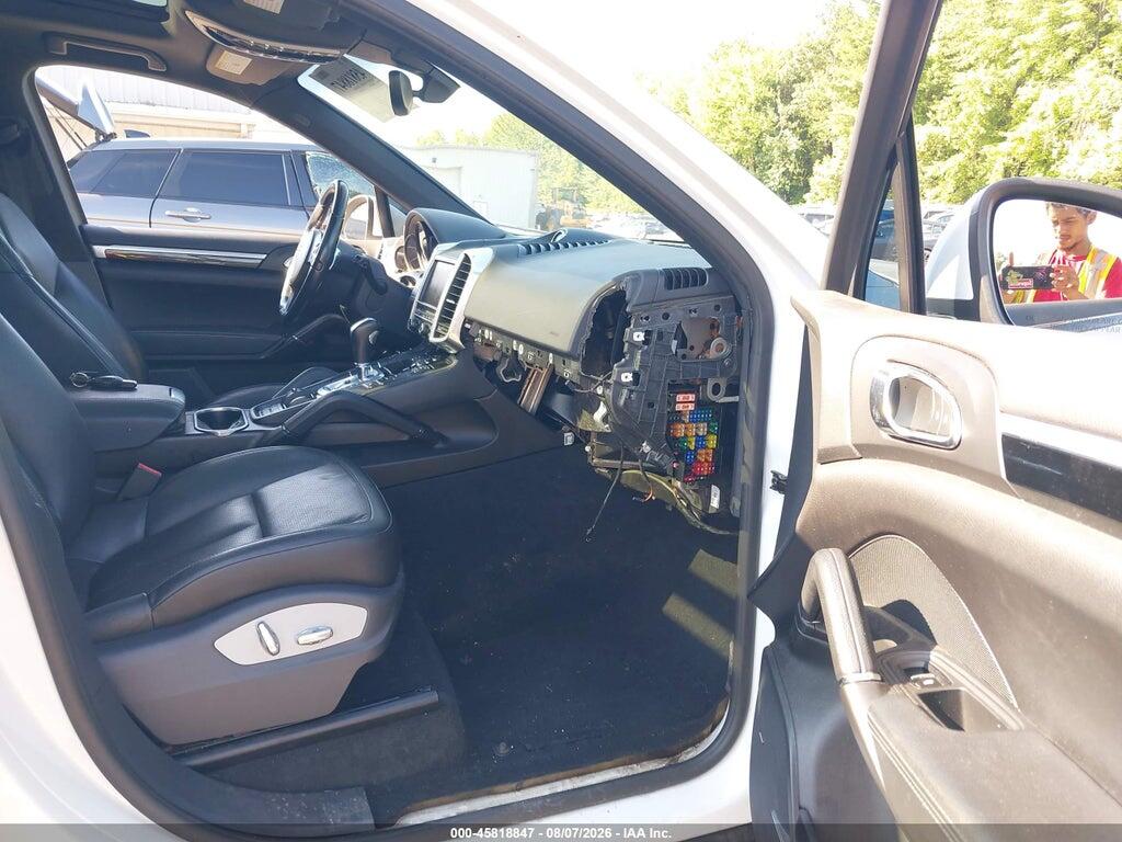WP1AF2A25ELA83136 2014 PORSCHE CAYENNE photo no. 5