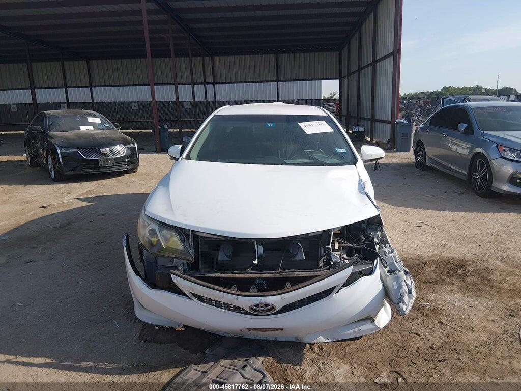4T1BF1FK2EU459323 2014 TOYOTA CAMRY photo no. 10