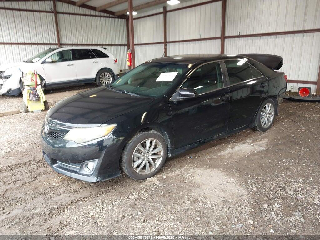 4T1BF1FK6EU411095 2014 TOYOTA CAMRY photo no. 2