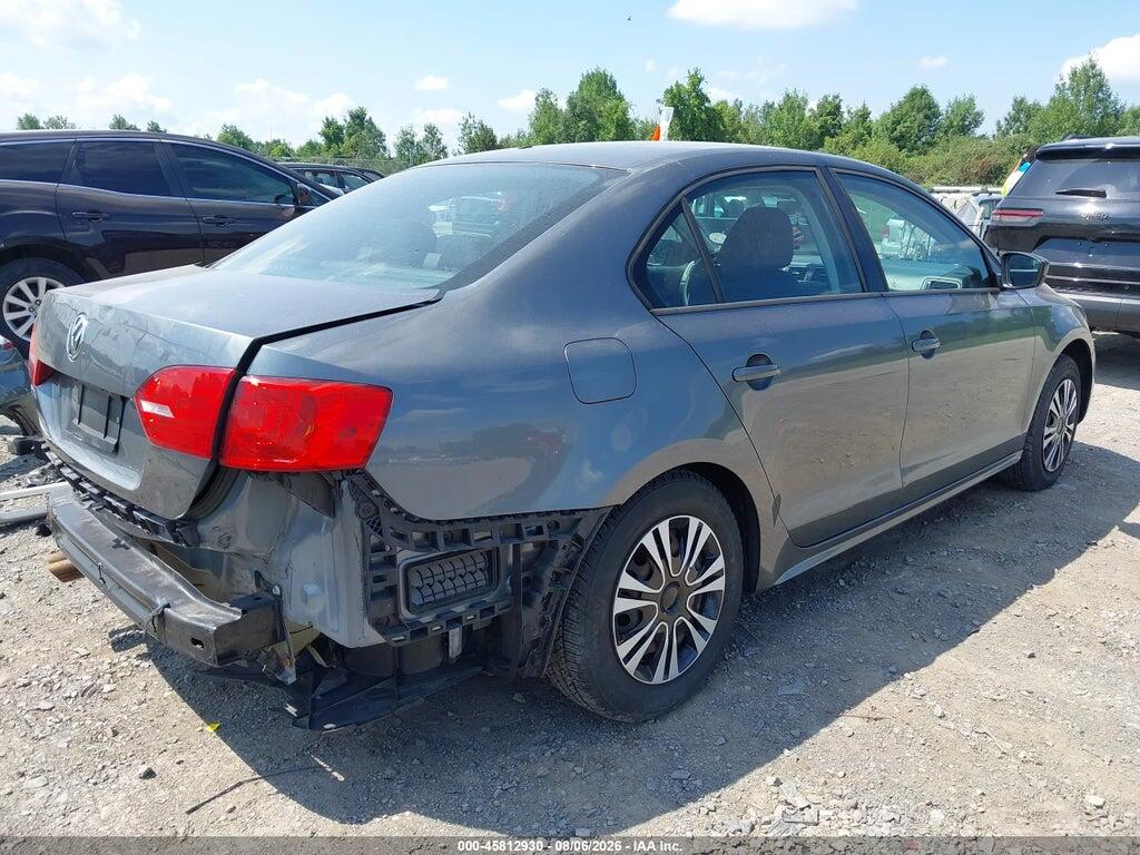 3VW2K7AJ7EM254731 2014 VOLKSWAGEN JETTA photo no. 4