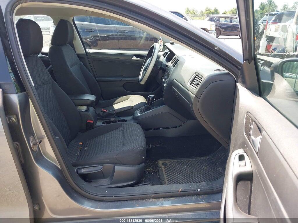 3VW2K7AJ7EM254731 2014 VOLKSWAGEN JETTA photo no. 5