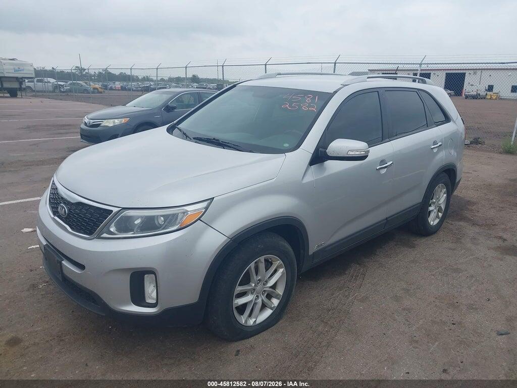 5XYKTCA63EG436797 2014 KIA SORENTO photo no. 2