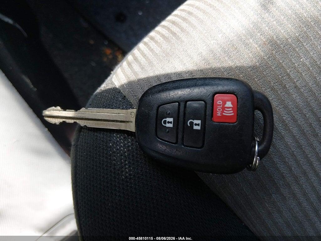 JTDKDTB32E1073796 2014 TOYOTA PRIUS C photo no. 11