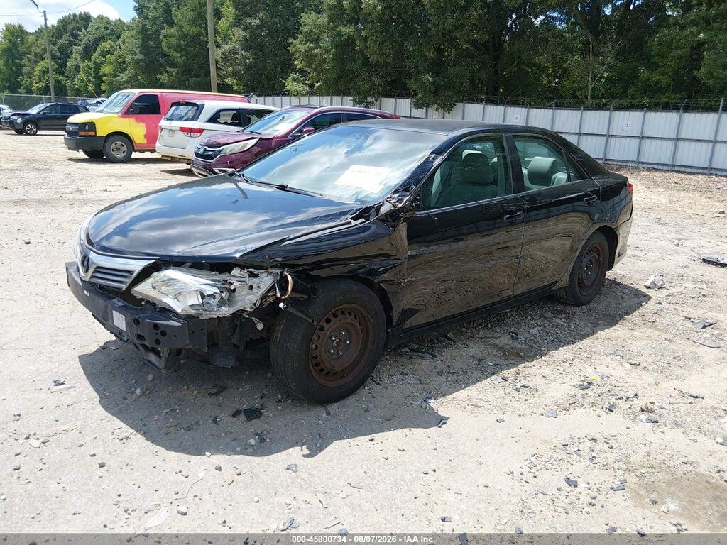 4T4BF1FK5ER435877 2014 TOYOTA CAMRY photo no. 2