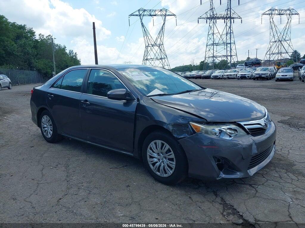 4T4BF1FK2ER372267 2014 TOYOTA CAMRY photo no. 1